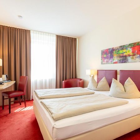 Hotel Montana Diemelstadt ภายนอก รูปภาพ